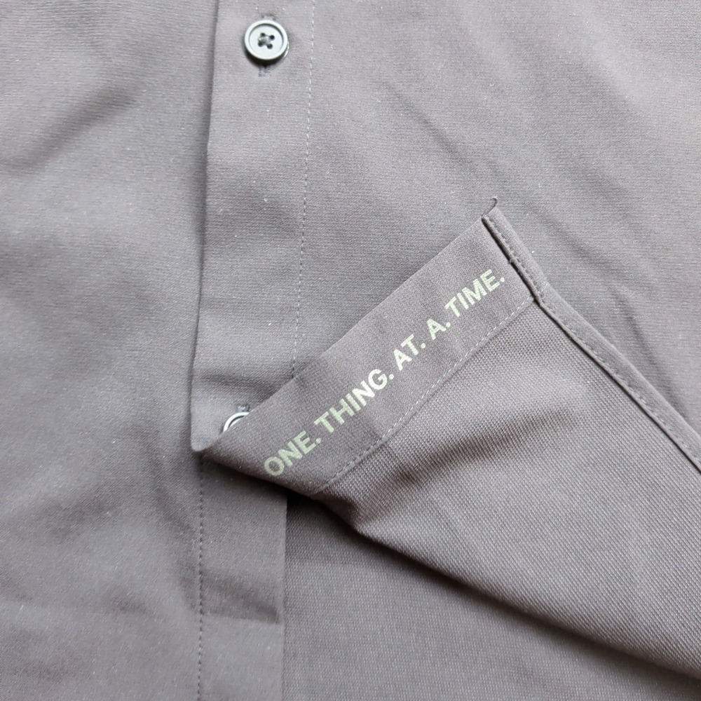 Lululemon New Venture Shirt Mens XL Long Sleeve Button Black Stretch - Picture 2 of 8